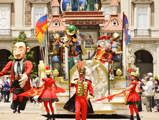 parade1.jpg